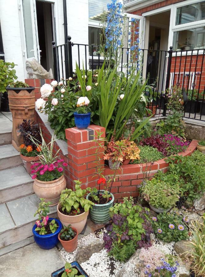 Laurels Bed and Breakfast Oswestry Eksteriør billede